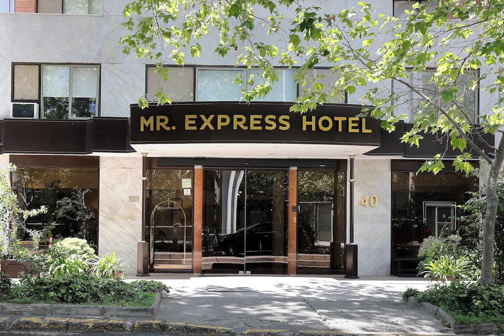 Mr Express - carbon neutral hotel in Santiago