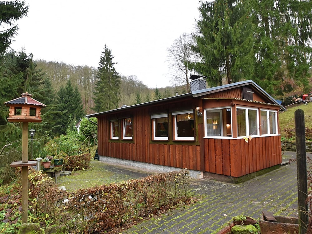 Luxurious Bungalow in Neustadt Harz With Private Terrace — 4-Star Luxury Hotel in Osterode Am Harz, Germany
