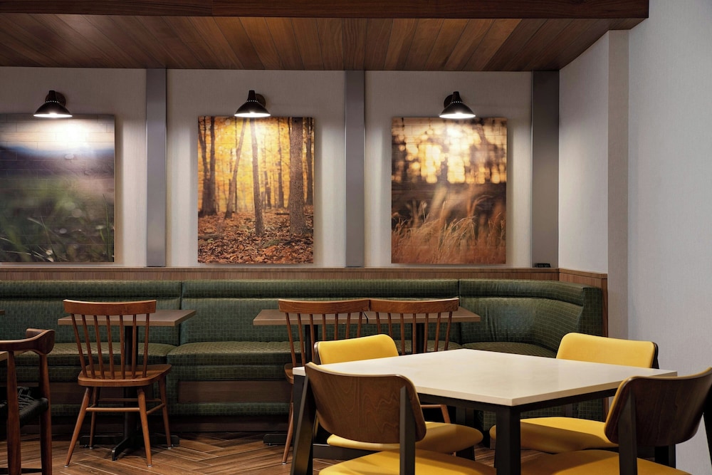 Fairfield by Marriott Inn & Suites Missoula Airport - photo 33