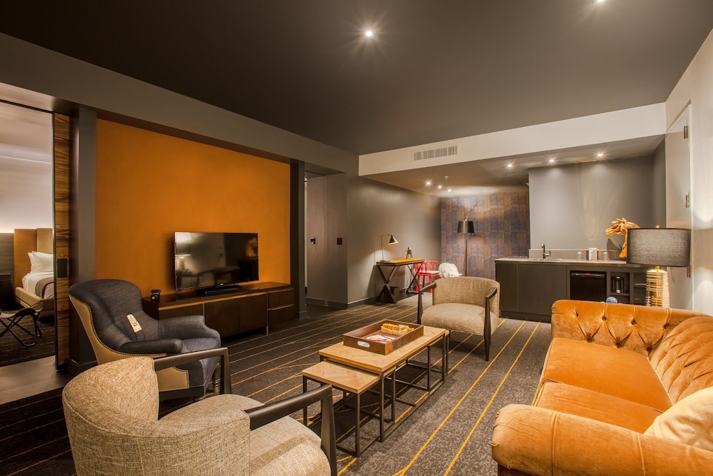 The George by Valencia Hotel Collection - photo 21
