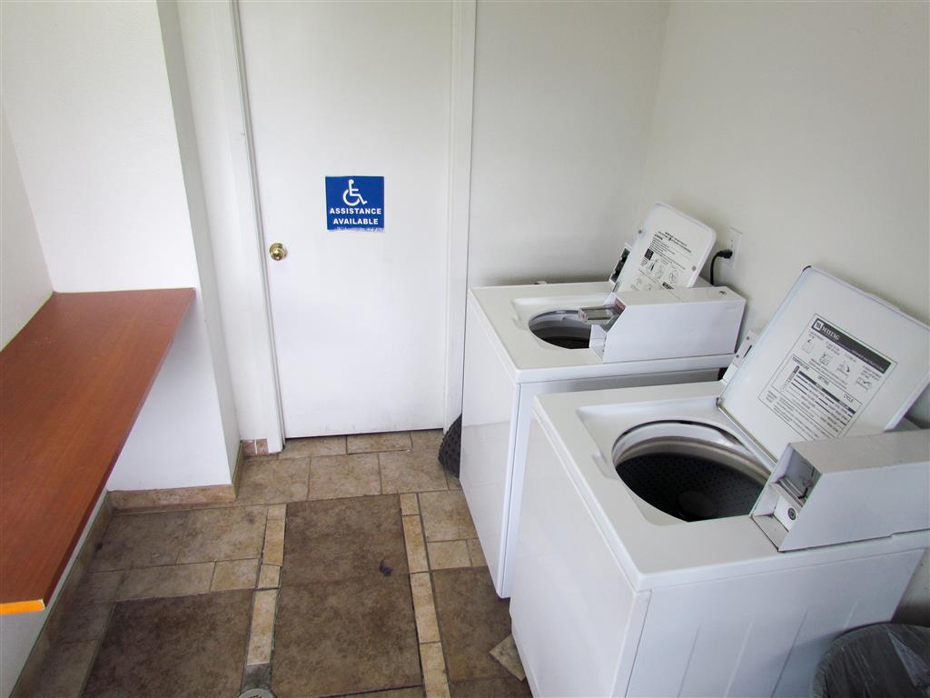 Motel 6 Vancouver WA - photo 31