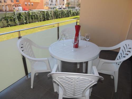 028 Gran Reserva — Empuriabrava — photo 3