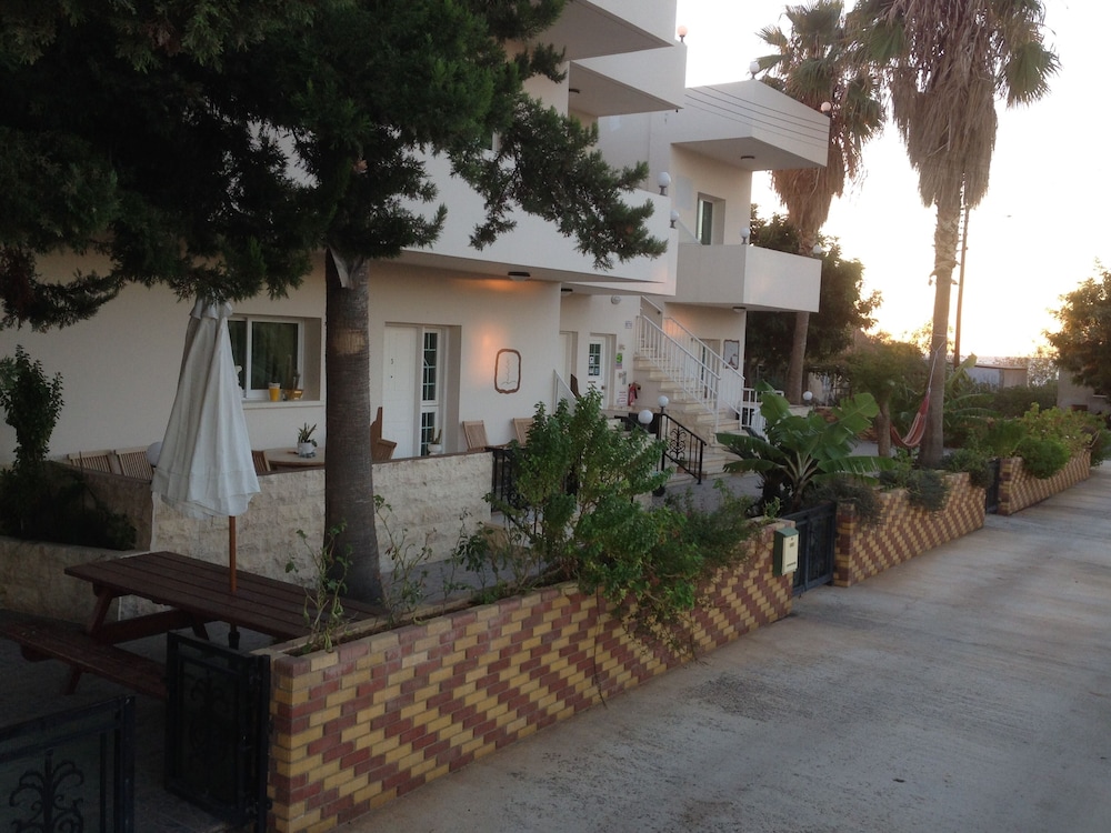Astrofegia Apartments Near The Sea — 4-Star Luxury Hotel in Paphos, Cyprus