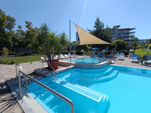 Relax Apartman — 4-Star Luxury Hotel in Siofok, Hungary
