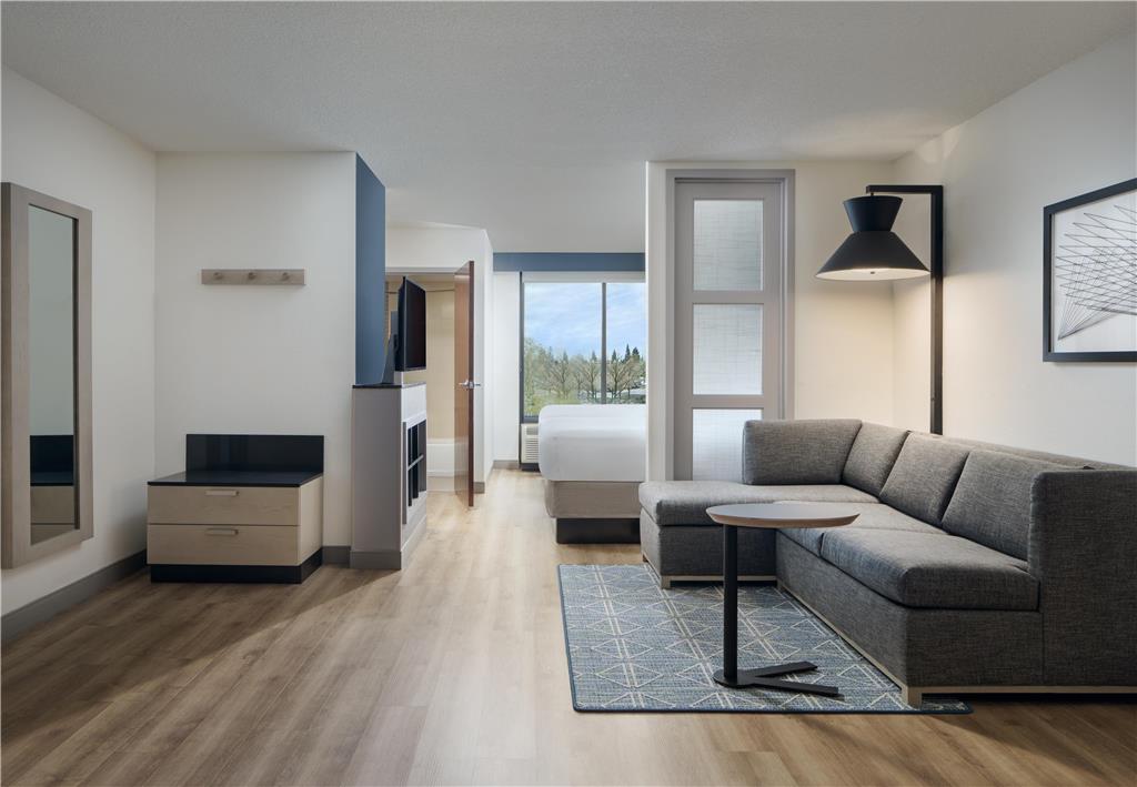 Hyatt Place Sacramento Rancho Cordova - photo 19