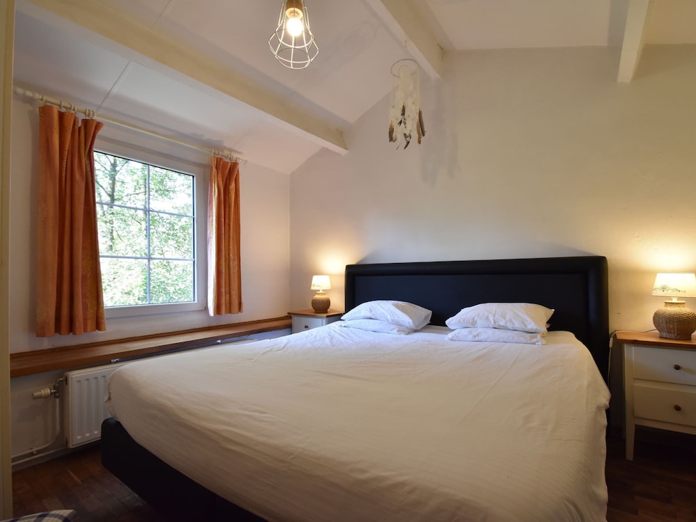 Cottage With Bubble Bath — Clavier — photo 4