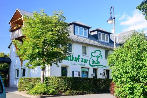Gasthof zur Linde pet-friendly hotel Pausa