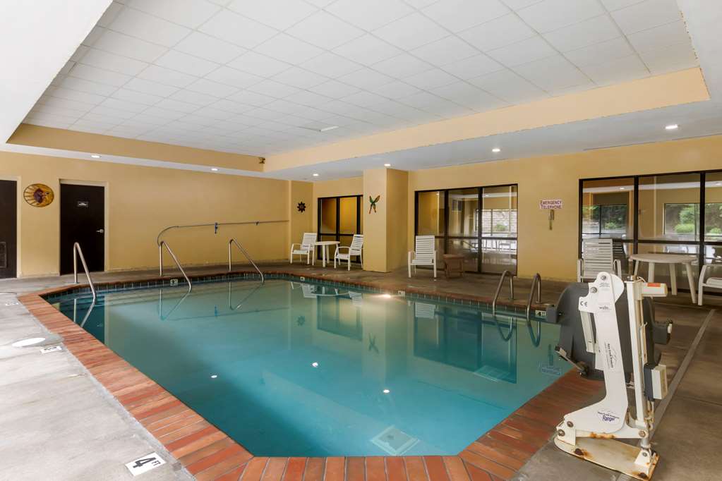 Comfort Suites Kingsport South - photo 20