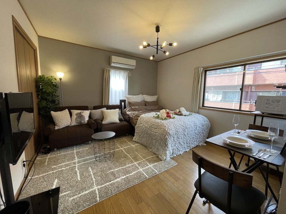 Best Shinjuku Modern Full furnished Apartment1 ONLY 2min to Shinjuku by Train — 4-Star Luxury Hotel in Tokyo, Japan