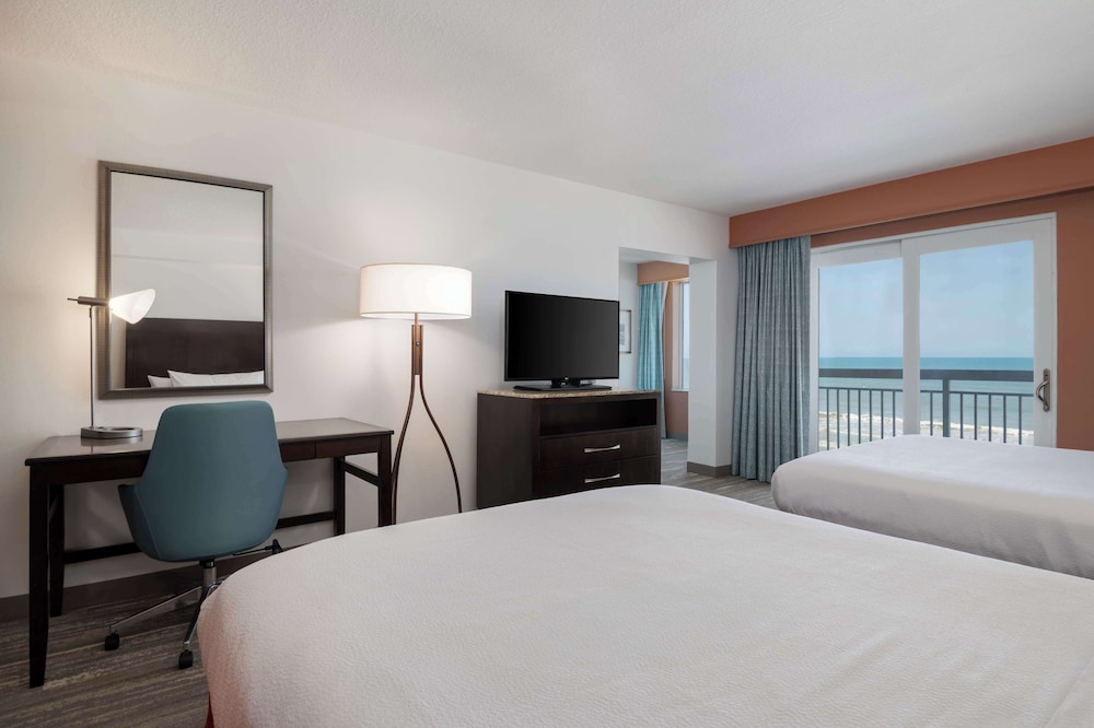 Hilton Garden Inn Daytona Beach Oceanfront - photo 16