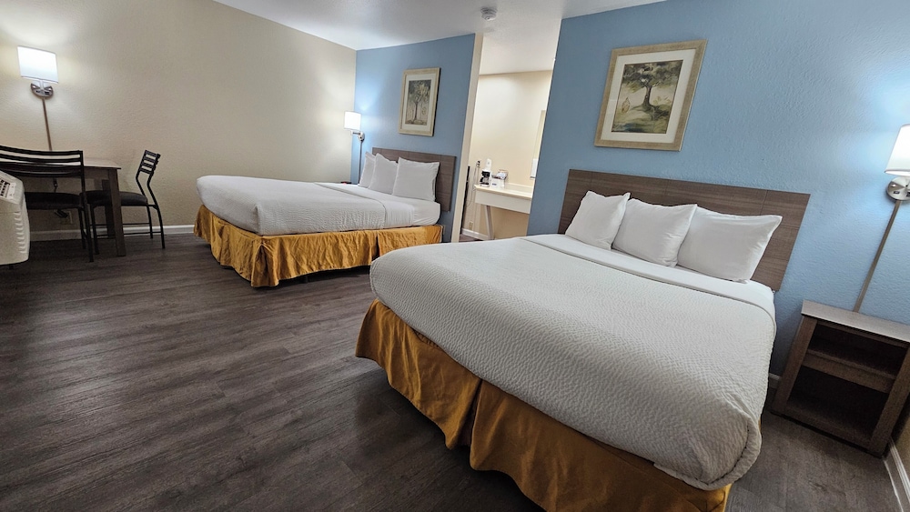 Travelodge by Wyndham Wenatchee - photo 22