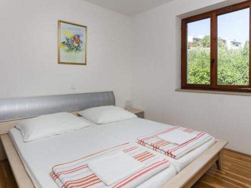 Villa Celenca Superior Two Bedroom Apartment with Balcony Sea View A2
