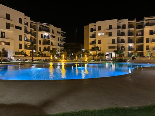 Superbe appartement bord de mer — 4-Star Luxury Hotel in Martil, Morocco