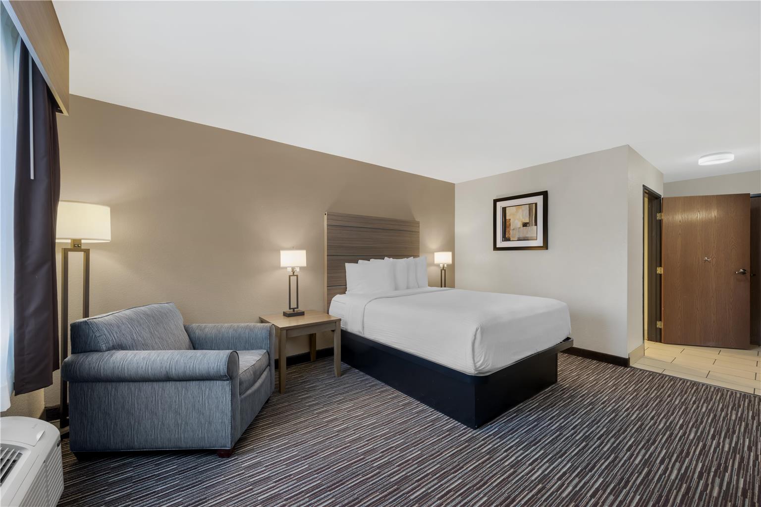 Best Western Columbus Airport - photo 21