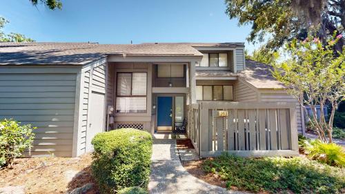 213 Turnberry Village - photo 18