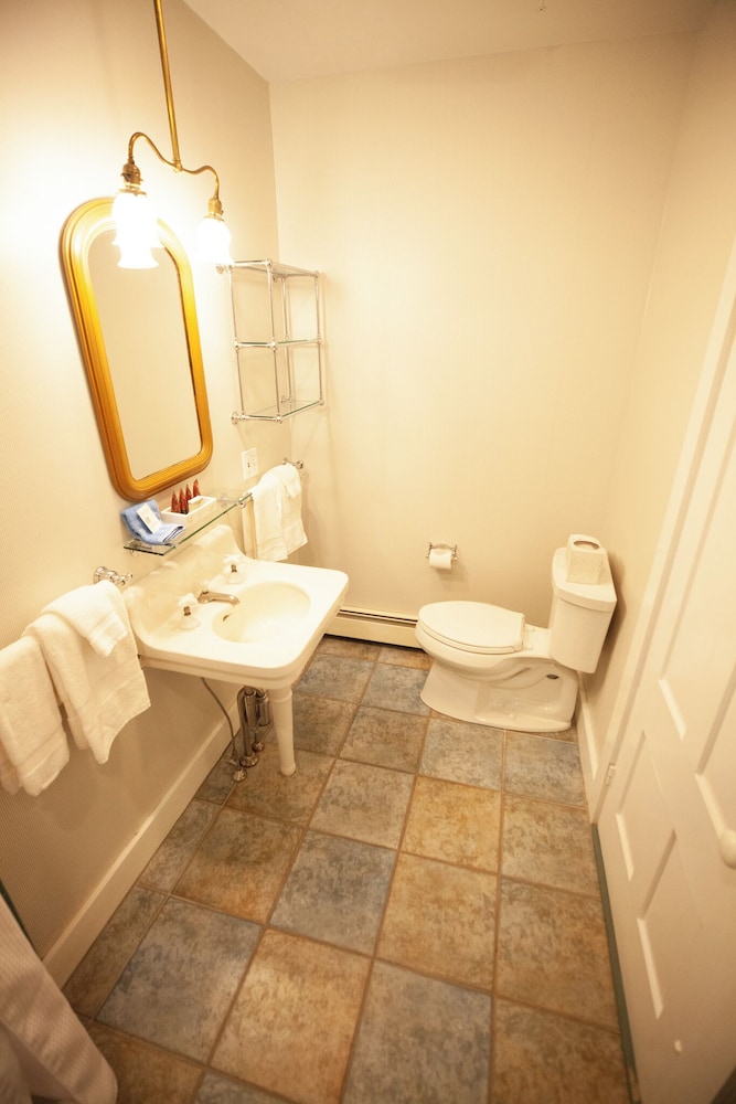 Yellow House Inn - photo 30