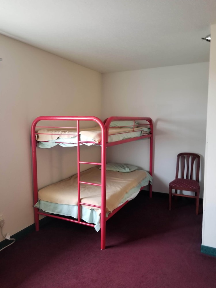 Bilmar Inn & Suites Dell Rapids Near Sioux Falls - photo 29