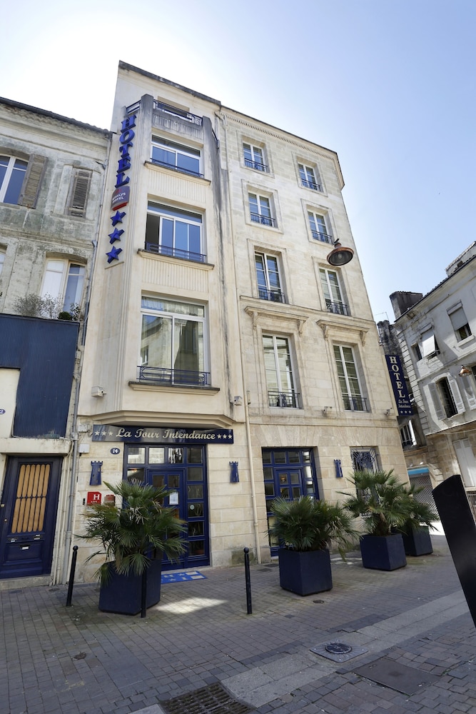 Qualys Hotel La Tour Intendance