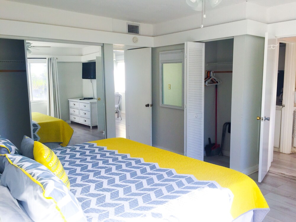 Coral Tides Resort - photo 26
