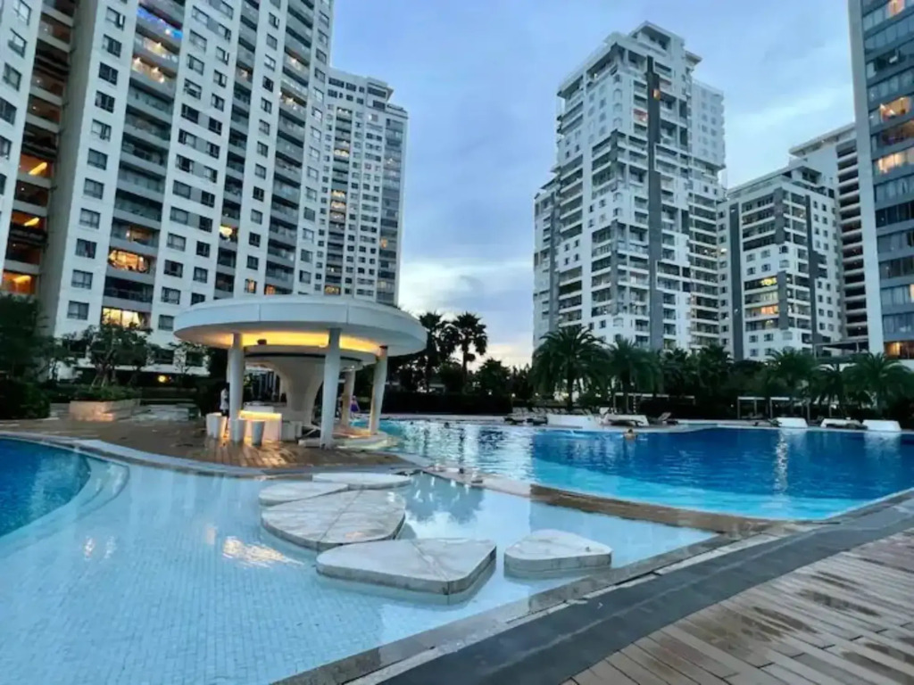2 bedroom Diamond island Apartment Luxury in nature District 2 Lagomhome 1611 — 4-Star Luxury Hotel in Ho Chi Minh City, Vietnam