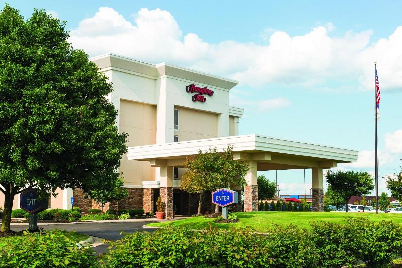 Hampton Inn Columbus Airport - photo 2