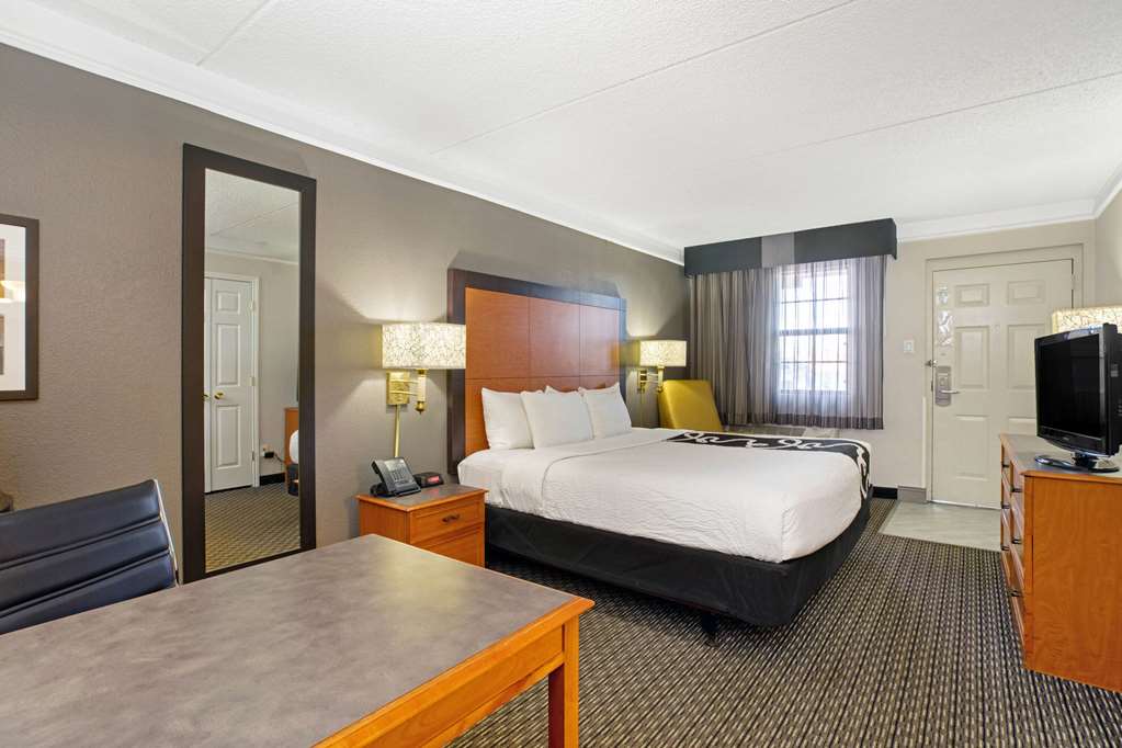 La Quinta Inn by Wyndham Denver Golden - photo 24