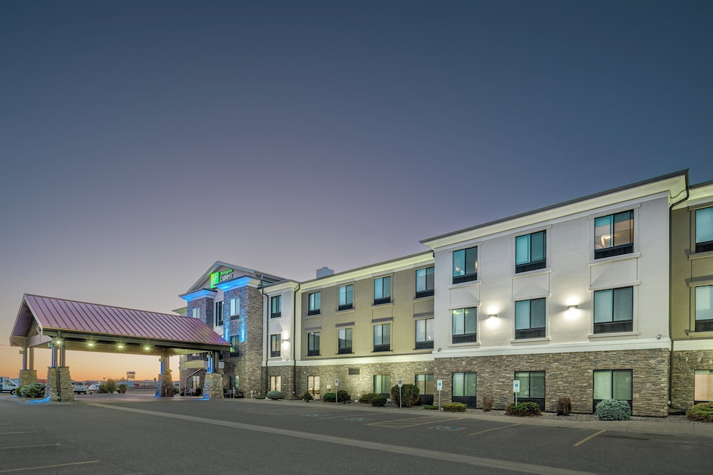 Holiday Inn Express Hotel & Suites Belgrade by IHG - photo 51