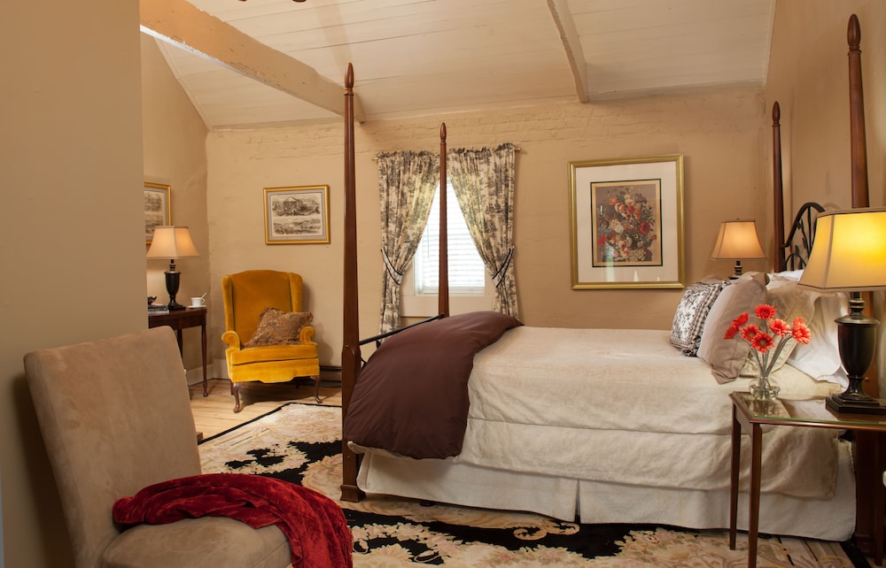 The Estate at Meander - photo 11