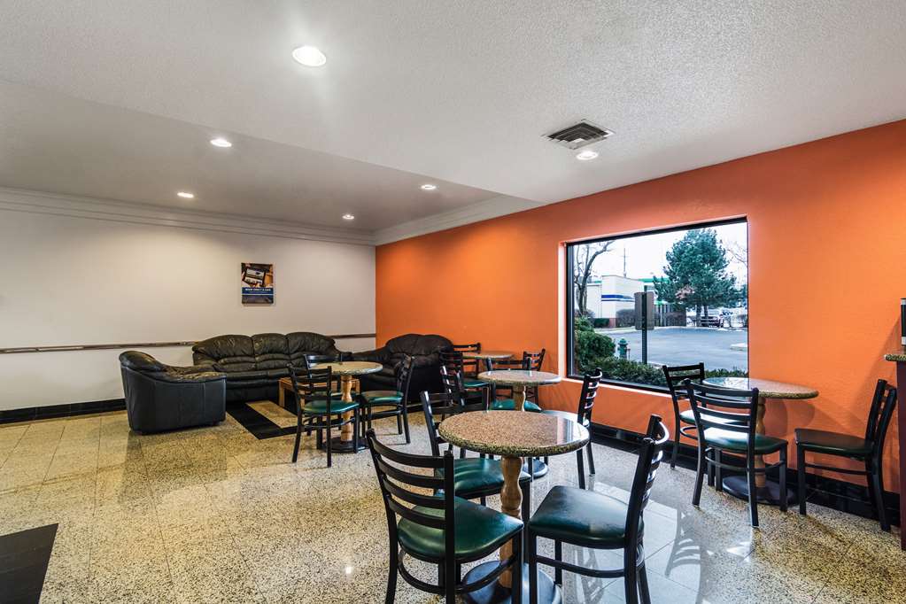 Motel 6 Libertyville IL - photo 32