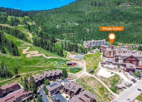 Village Center 405 - last minute hotel in Durango