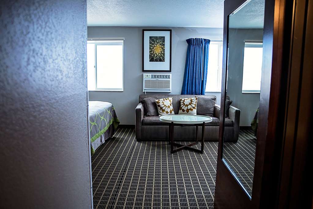 Super 8 by Wyndham Holbrook - photo 21