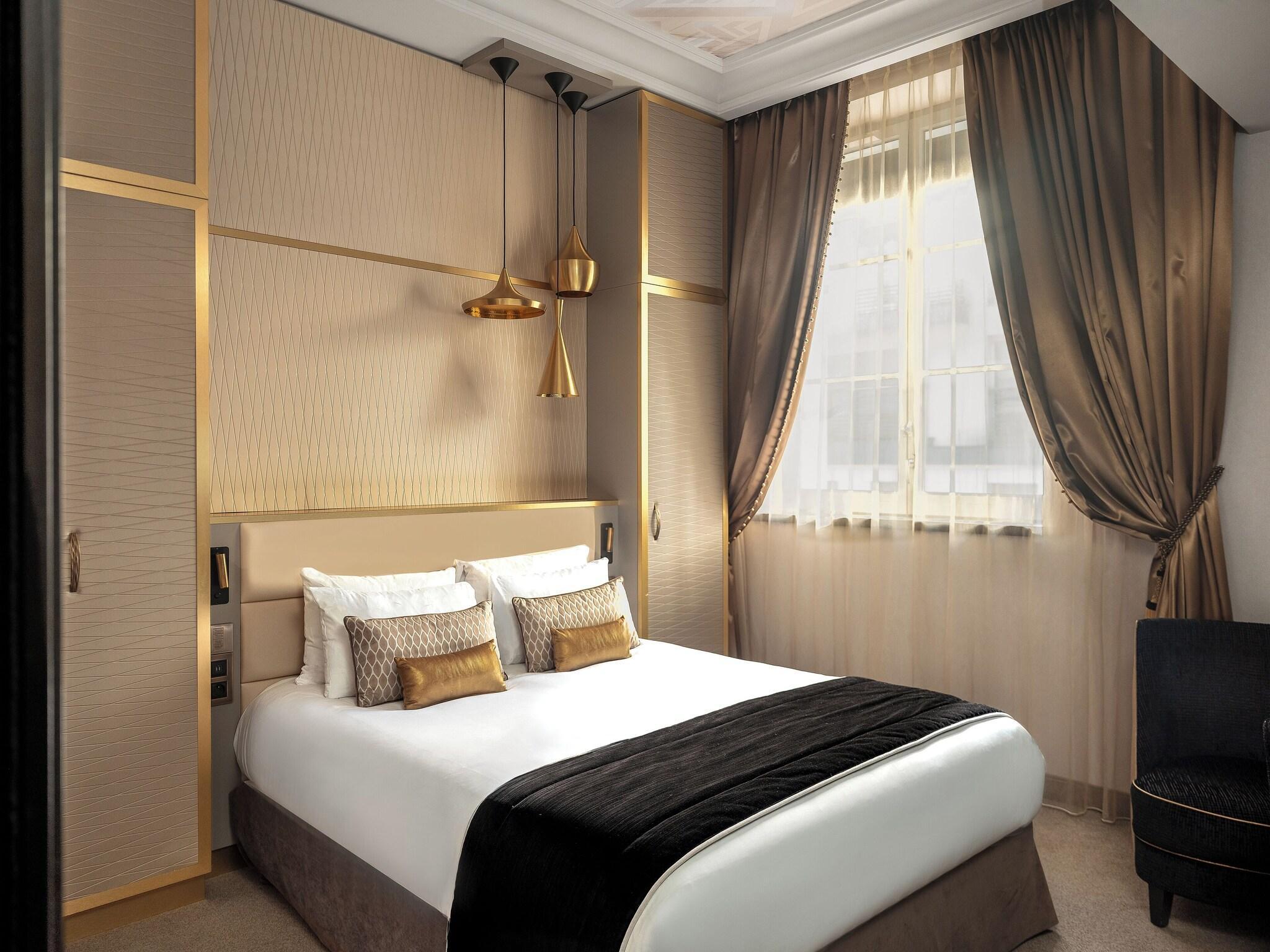 Niepce Paris Hotel Curio Collection by Hilton