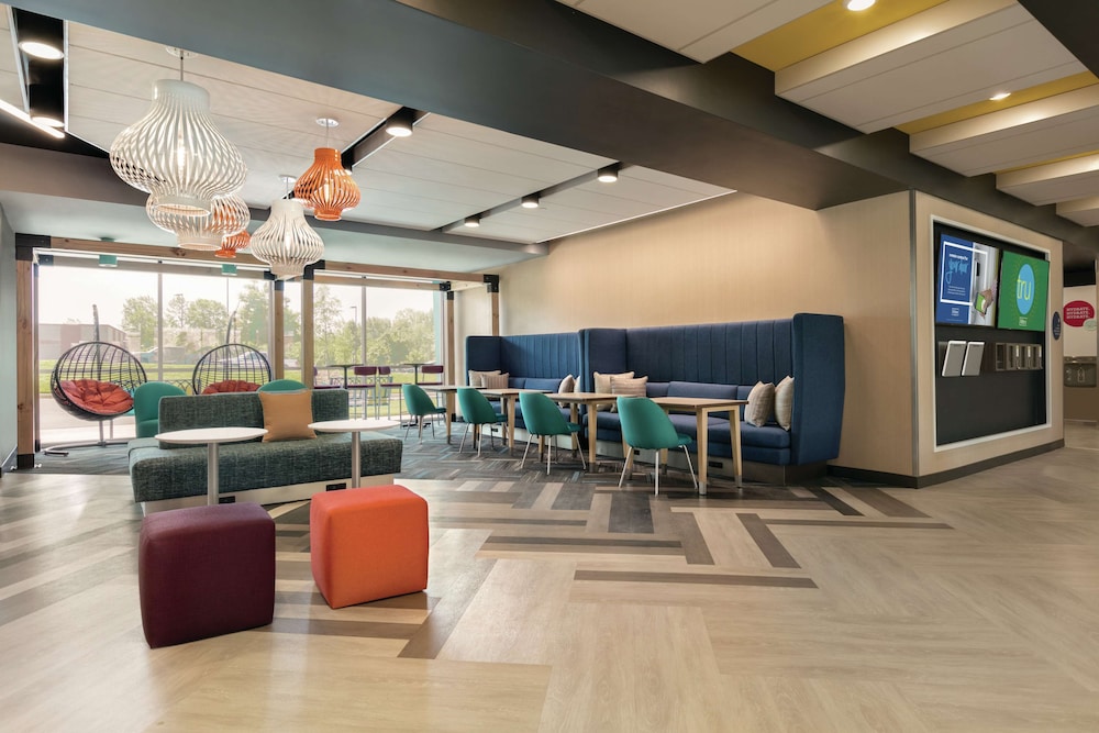 Tru by Hilton Charlotte Ayrsley - photo 5