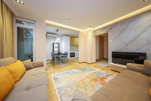 Apartment Alpi — 4-Star Luxury Hotel in Pec, Kosovo