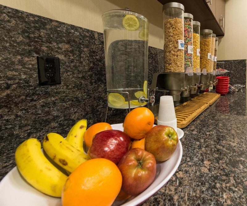 TownePlace Suites El Paso Airport - photo 21