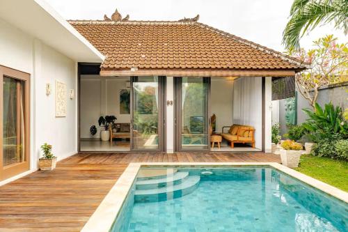 Villa Veyla Seminyak 10 mins walk to beach — 4-Star Luxury Hotel in Seminyak, Indonesia