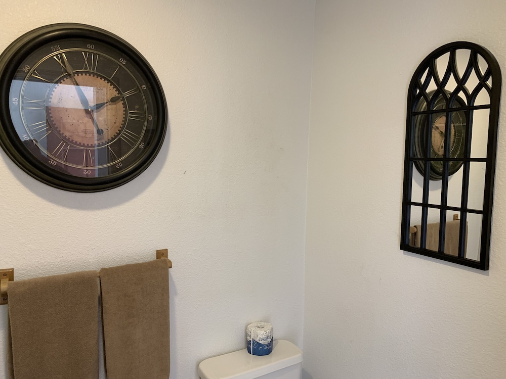 Brownsville Motel - photo 103