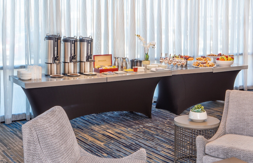 Crowne Plaza Boston Woburn by IHG - photo 39