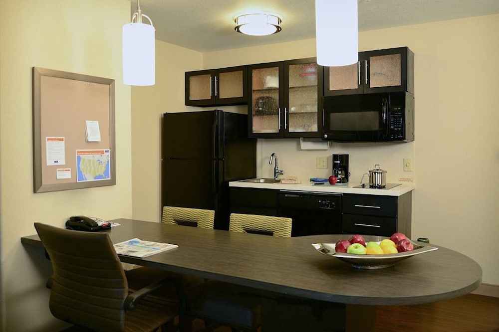 Candlewood Suites Denver Northeast Brighton by IHG - photo 23