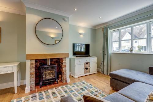 Walnut Cottage — Brackley — photo 2