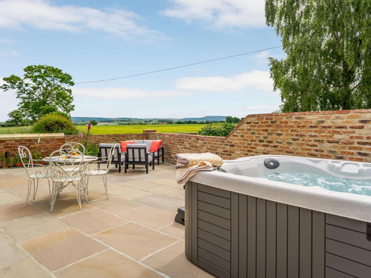 2 Bed in Northallerton oc 83398