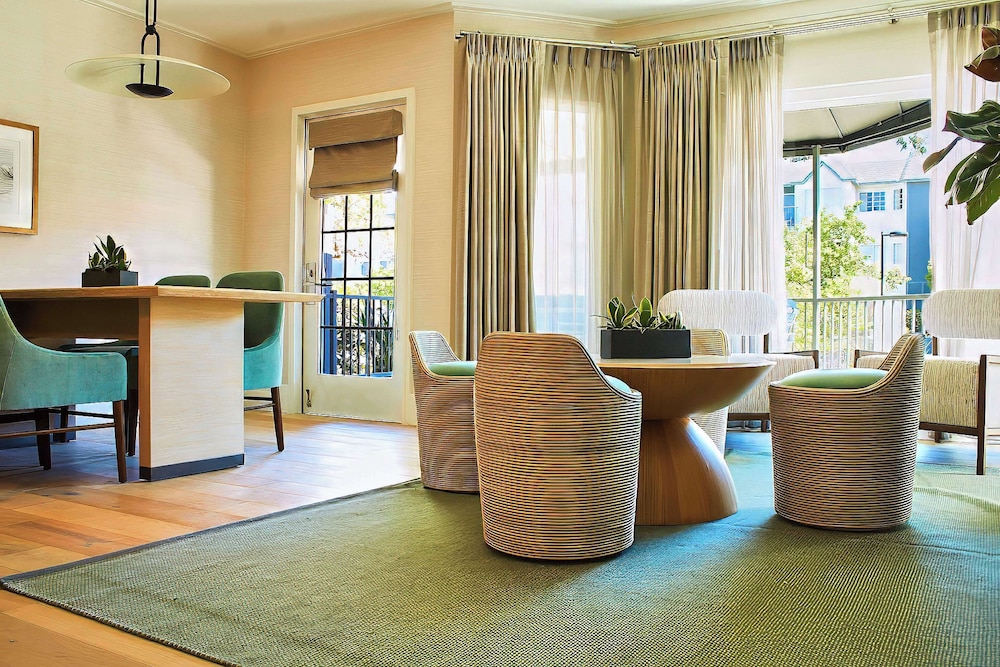 Hilton San Diego Del Mar - photo 26