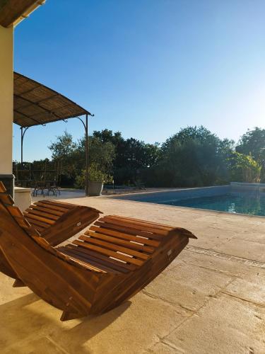 Domaine de l'Arbre Doré — 4-Star Luxury Hotel in Lezan, France
