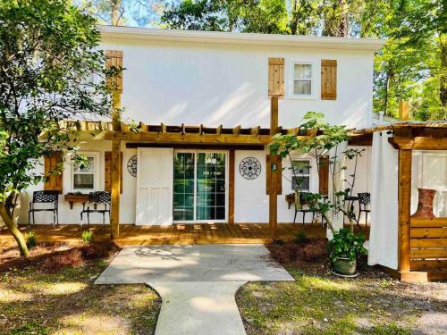 Beautiful farmhouse in Fernandina Beach — 4-Star Luxury Hotel in Fernandina Beach, United States