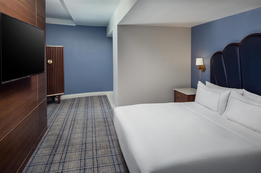 Skirvin Oklahoma City a Hilton Hotel - photo 10