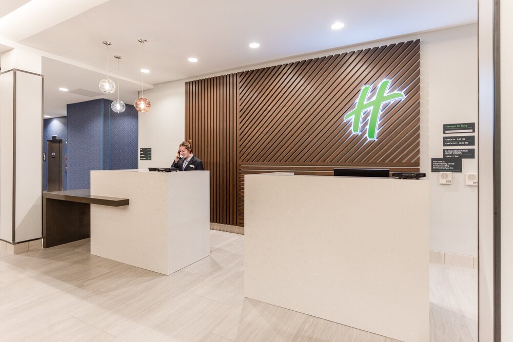 Holiday Inn & Suites Cedar Falls Waterloo Event Ctr by IHG - photo 36
