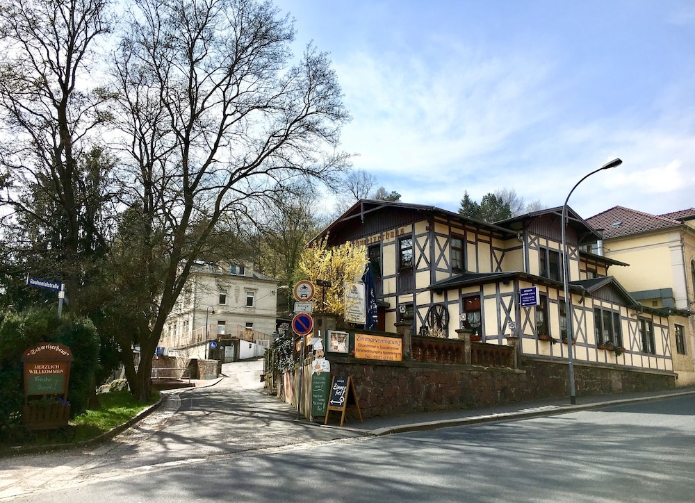 Schweizerhaus — 4-Star Luxury Hotel in Meissen, Germany