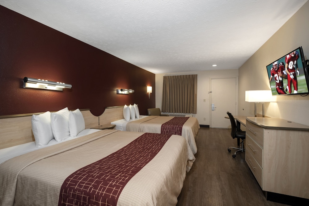 Red Roof Inn Indianapolis Greenwood - photo 38