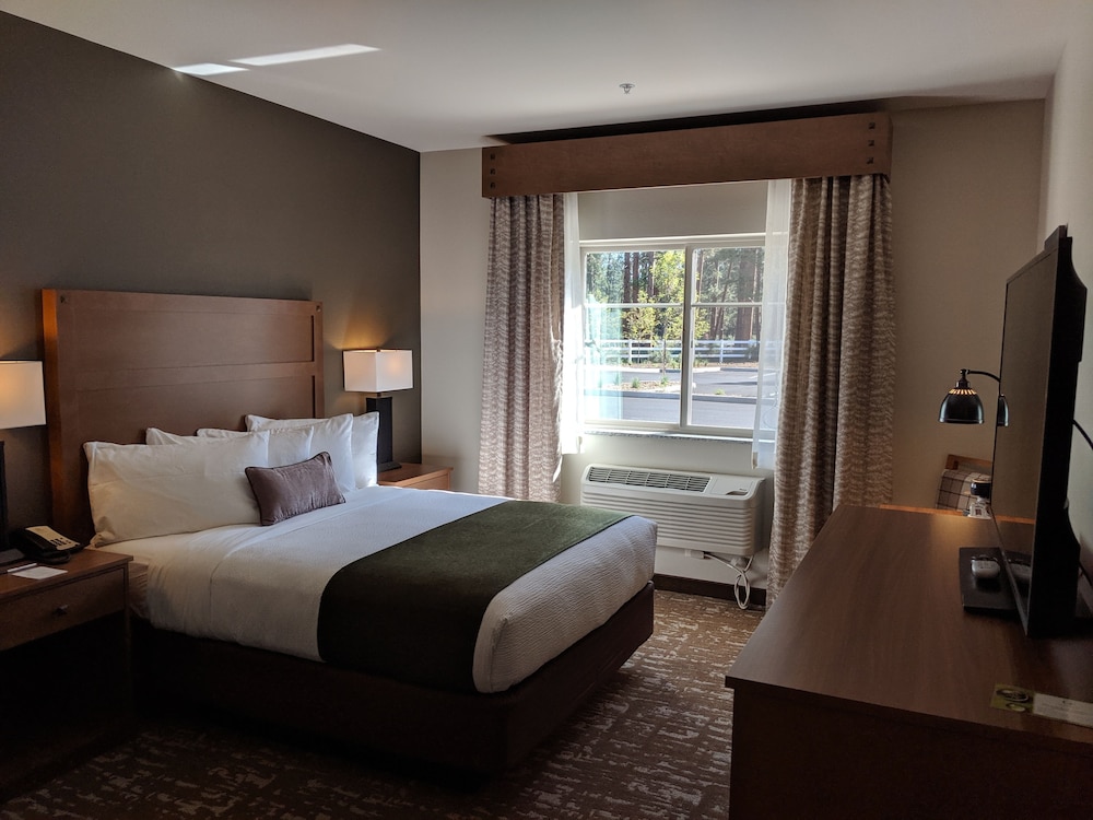 GrandStay Hotel & Suites Sisters - photo 6