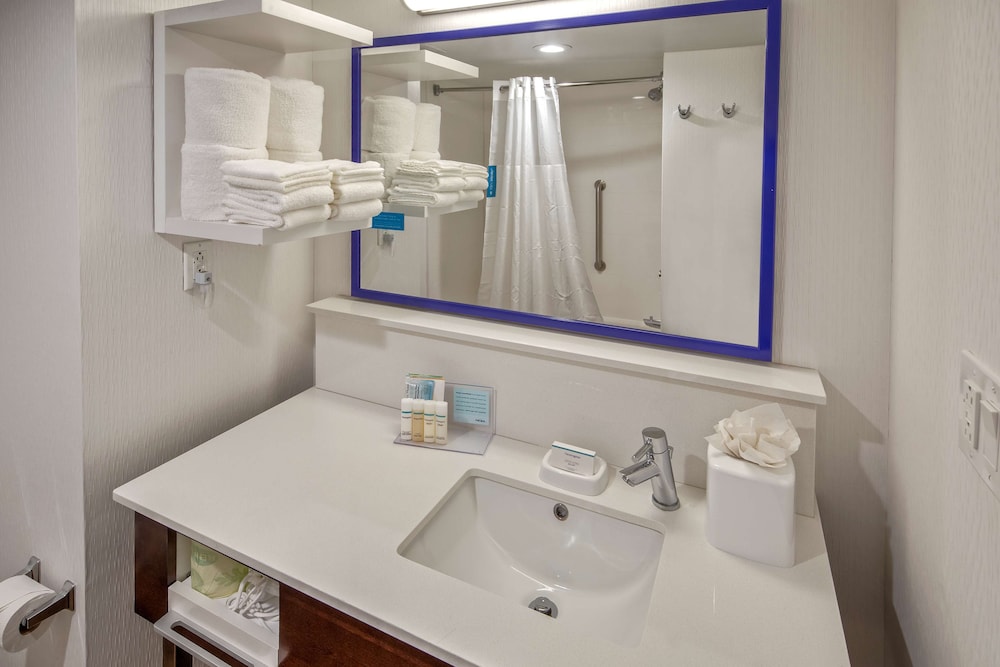 Hampton Inn Dumfries Quantico - photo 32